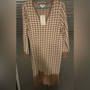 2x sweater dress.